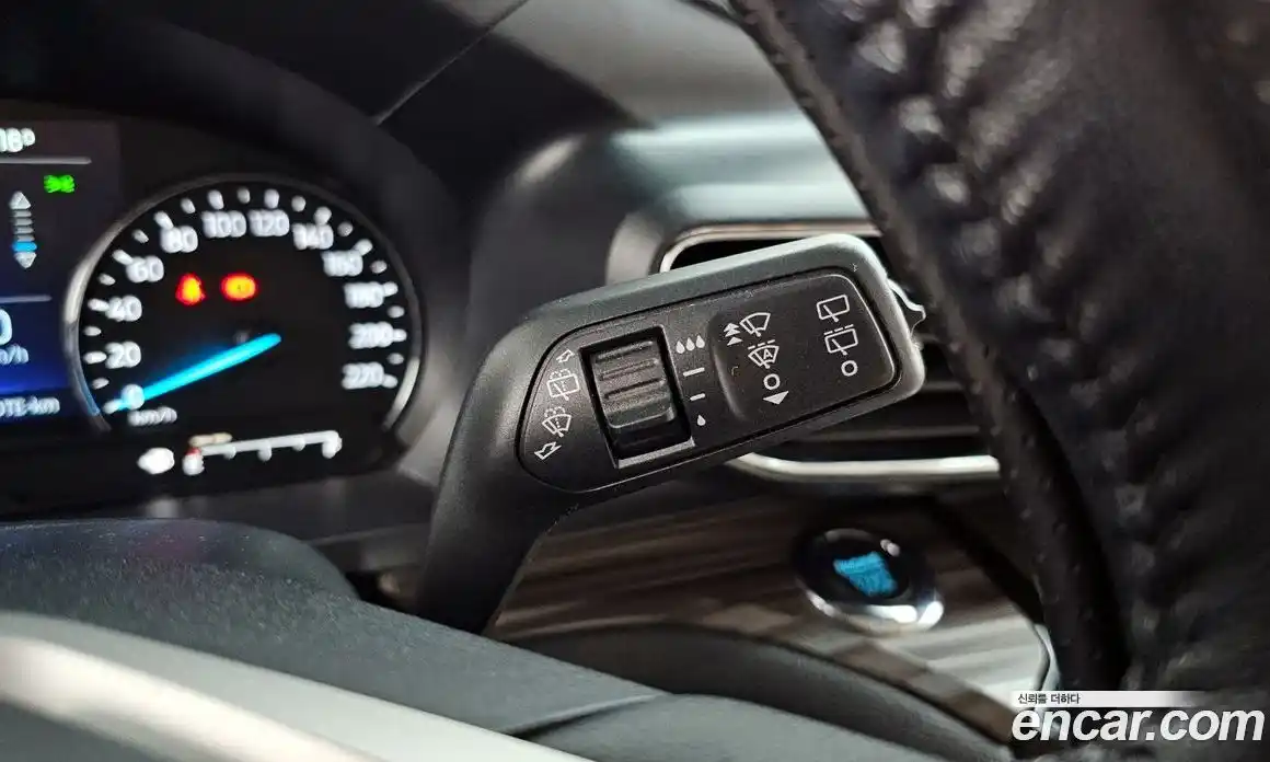 Ford Explorer 2022 2.3 автомат (гидро), фото 27