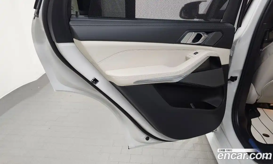 BMW X5 2025 3.0 автомат (гидро), фото 15
