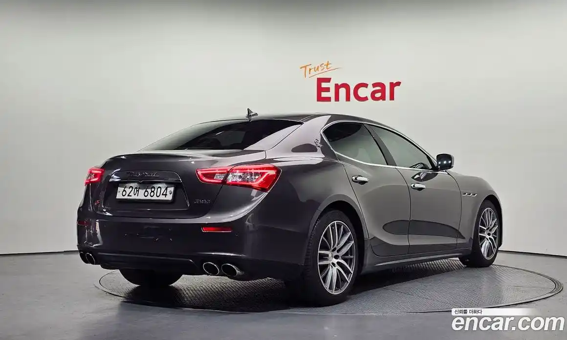 Maserati Ghibli 2015 3.0 автомат (гидро), фото 2 Maserati Ghibli 2015 3.0 автомат (гидро), фото 2