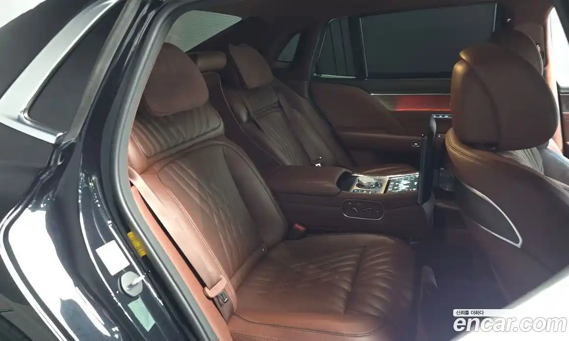 Genesis G90 2022 3.5 автомат (гидро), фото 17