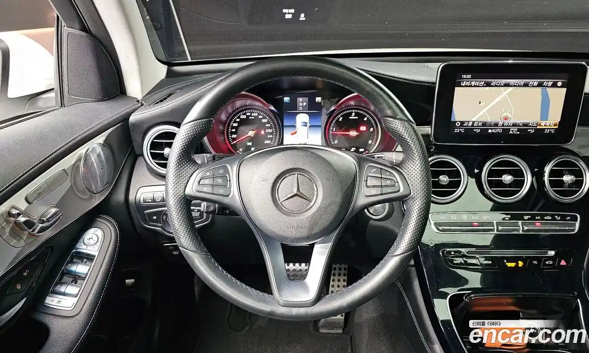 Mercedes-Benz GLC-Class 2018 2.1 гидро, фото 15 Mercedes-Benz GLC-Class 2018 2.1 гидро, фото 15