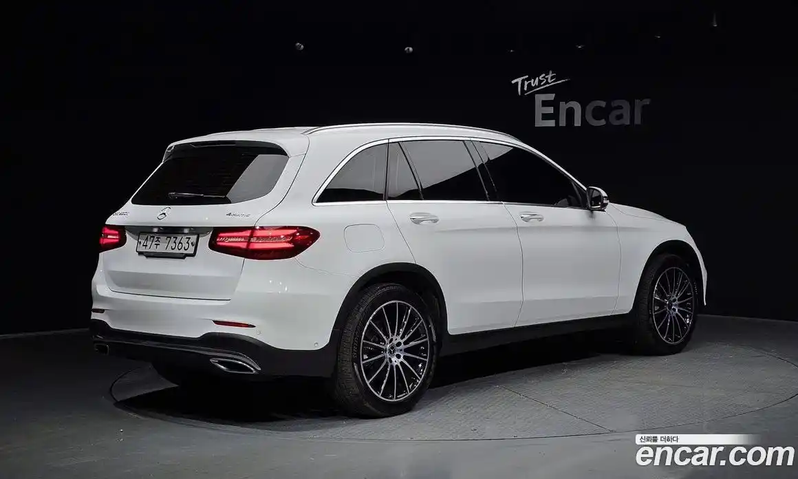 Mercedes-Benz GLC-Class 2018 2.1 гидро, фото 2 Mercedes-Benz GLC-Class 2018 2.1 гидро, фото 2
