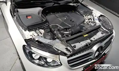 Mercedes-Benz GLC-Class 2018 2.1 гидро, миниатюра 6 Mercedes-Benz GLC-Class 2018 2.1 гидро, миниатюра 6