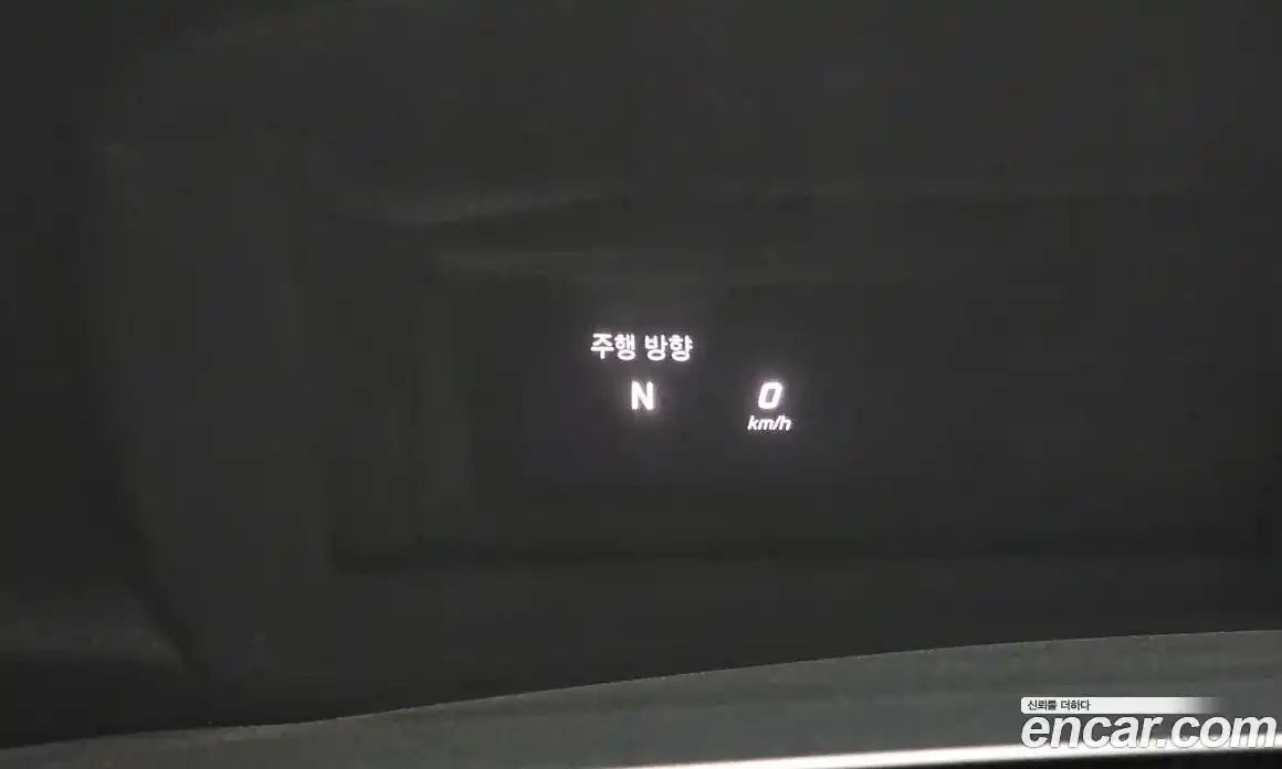 Mercedes-Benz C-Class 2018 2.0 гидро, фото 18 Mercedes-Benz C-Class 2018 2.0 гидро, фото 18