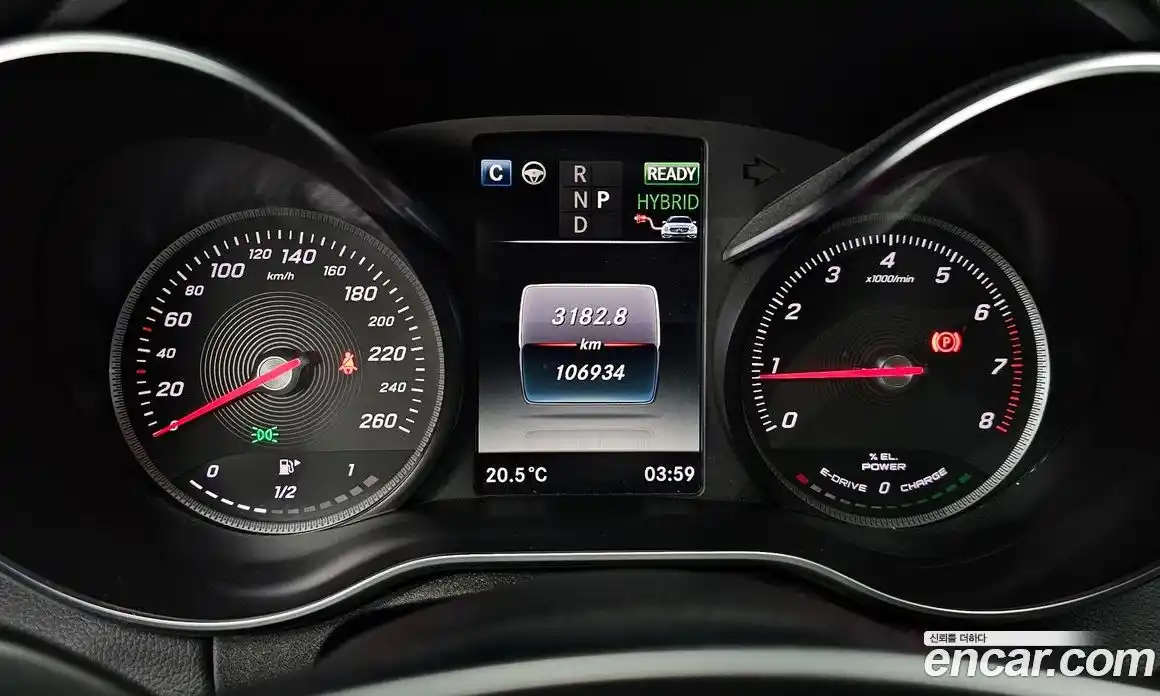 Mercedes-Benz C-Class 2018 2.0 гидро, фото 8 Mercedes-Benz C-Class 2018 2.0 гидро, фото 8
