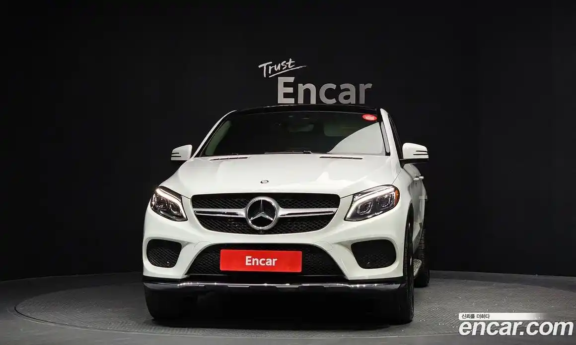Mercedes-Benz GLE-Class 2017 3.0 гидро, фото 3 Mercedes-Benz GLE-Class 2017 3.0 гидро, фото 3