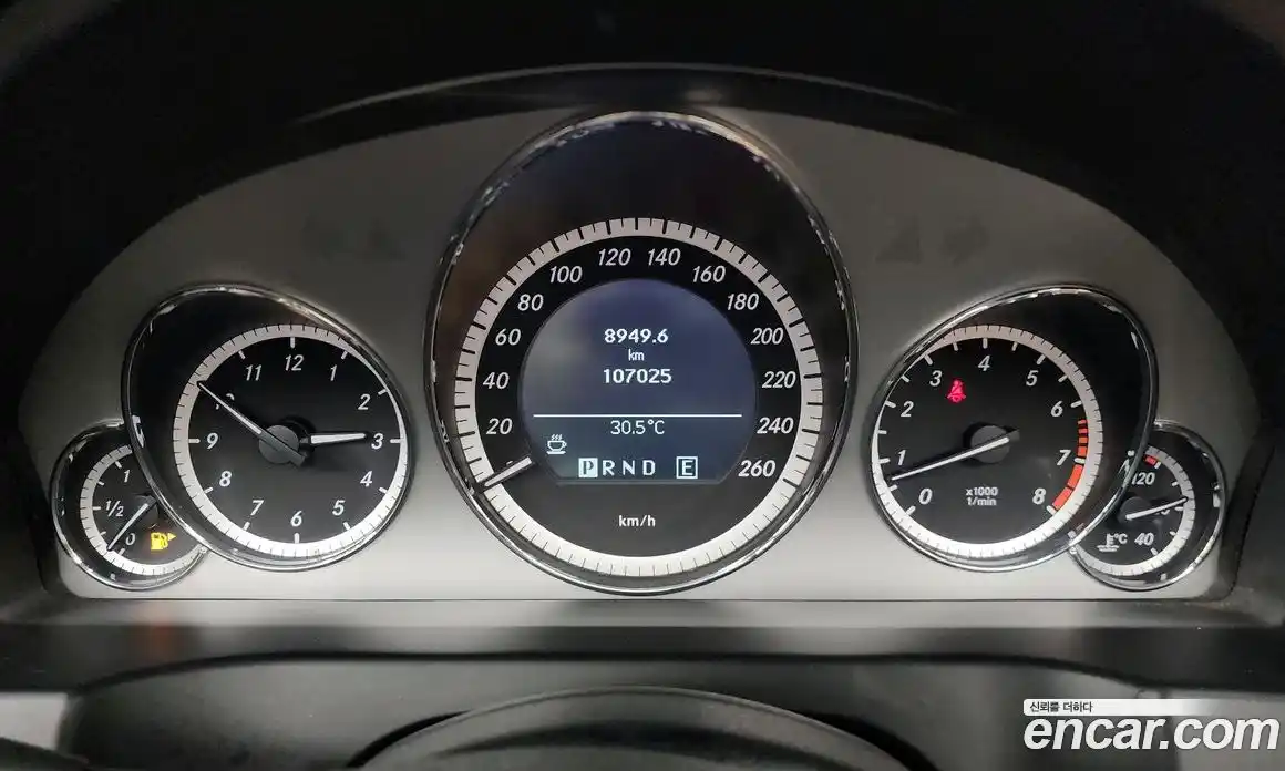 Mercedes-Benz E-Class 2011 3.5 автомат (гидро), фото 11