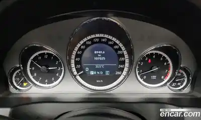 Mercedes-Benz E-Class 2011 3.5 автомат (гидро), миниатюра 11