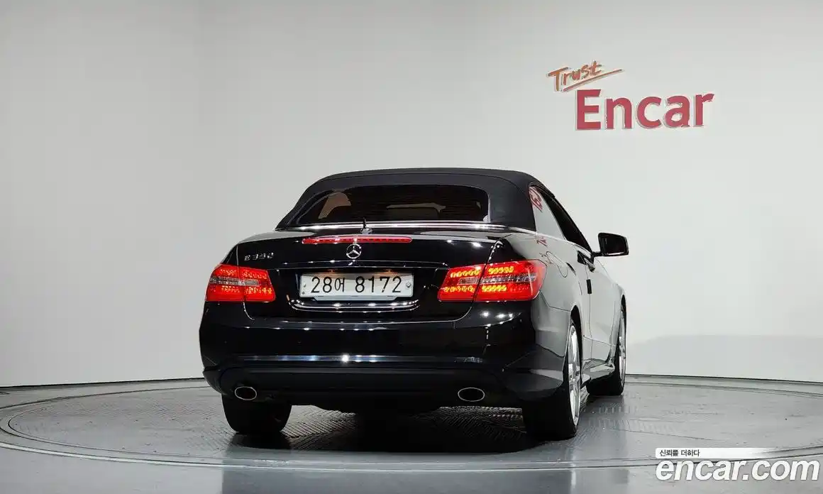 Mercedes-Benz E-Class 2011 3.5 автомат (гидро), фото 4