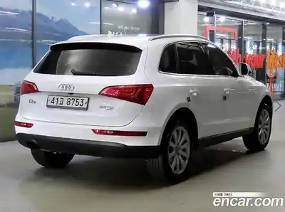 Audi Q5 2010 2.0 автомат (гидро), миниатюра 4