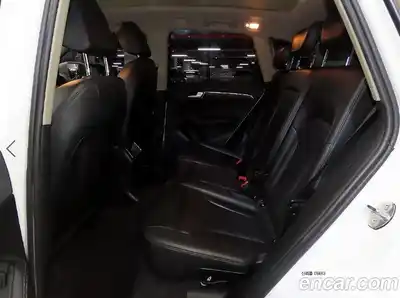 Audi Q5 2010 2.0 автомат (гидро), миниатюра 7