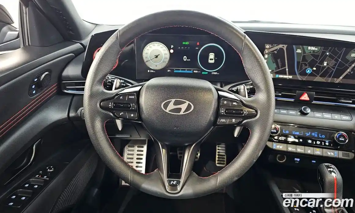 Hyundai Avante 2025 1.6 автомат (гидро), фото 13