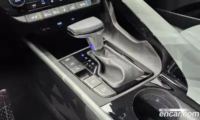 Hyundai Avante 2024 1.6 автомат (гидро), миниатюра 9