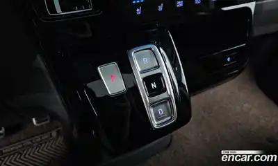 Hyundai Staria 2024 1.6 автомат (гидро), миниатюра 11