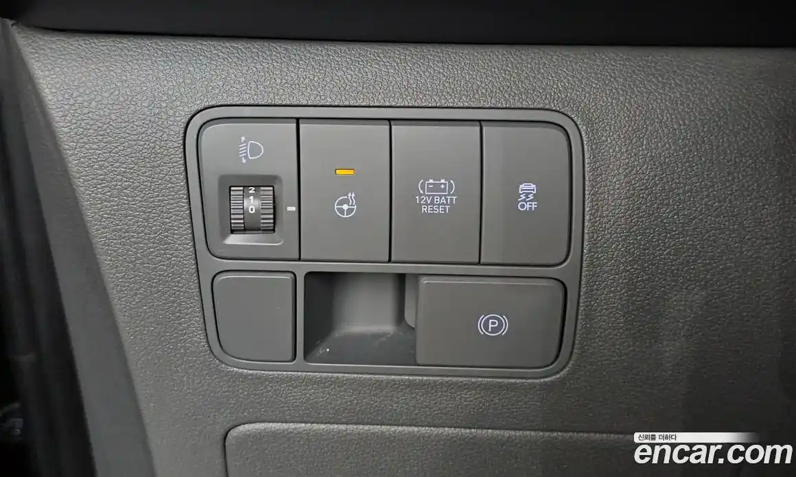 Hyundai Staria 2024 1.6 автомат (гидро), фото 24
