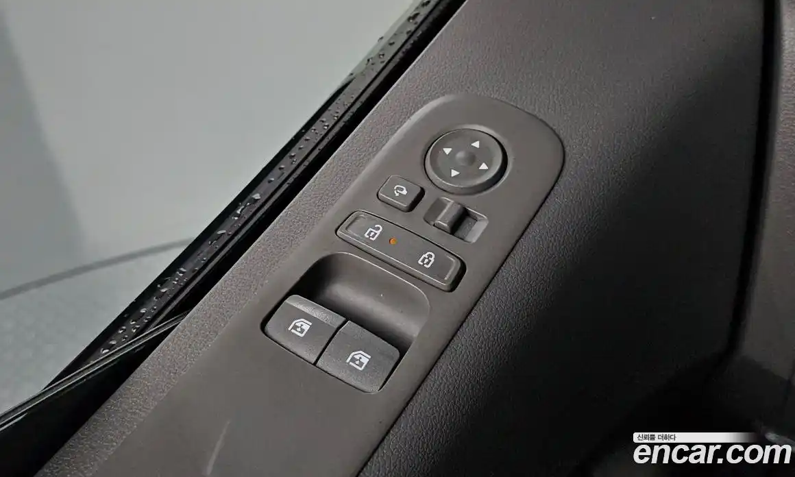 Hyundai Staria 2024 1.6 автомат (гидро), фото 37