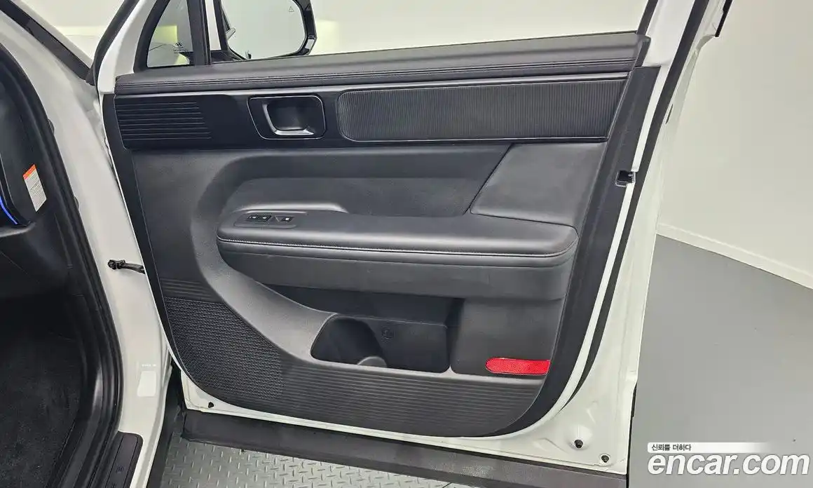 Hyundai Santa Fe 2024 1.6 автомат (гидро), фото 14