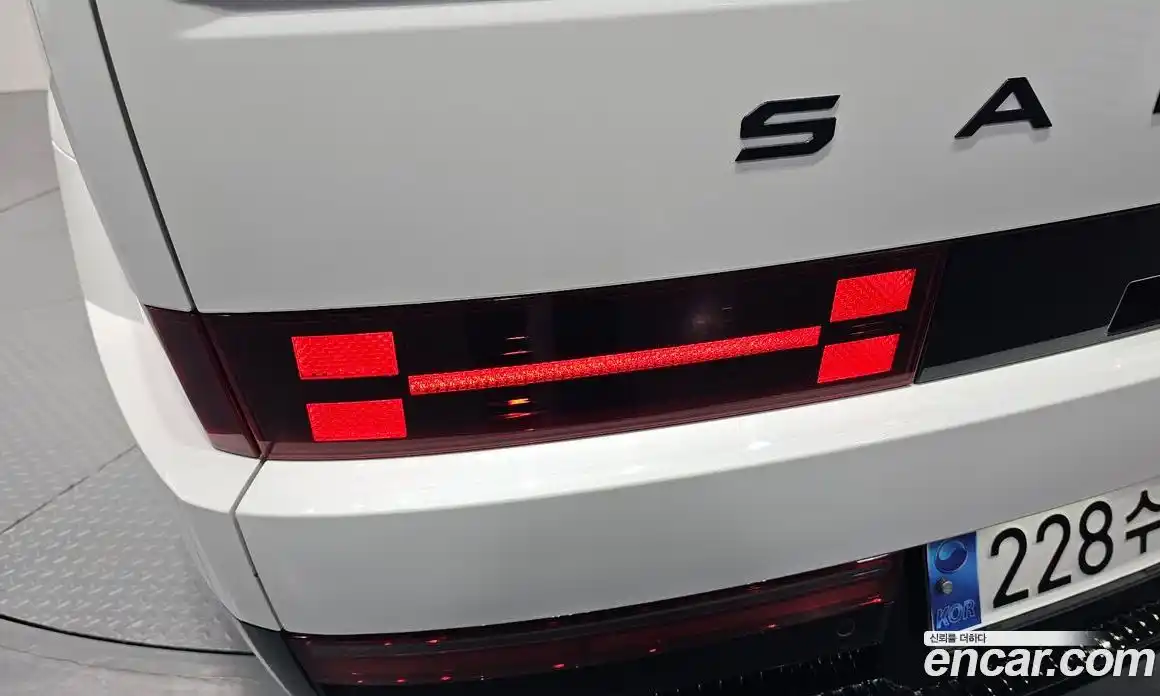 Hyundai Santa Fe 2024 1.6 автомат (гидро), фото 9