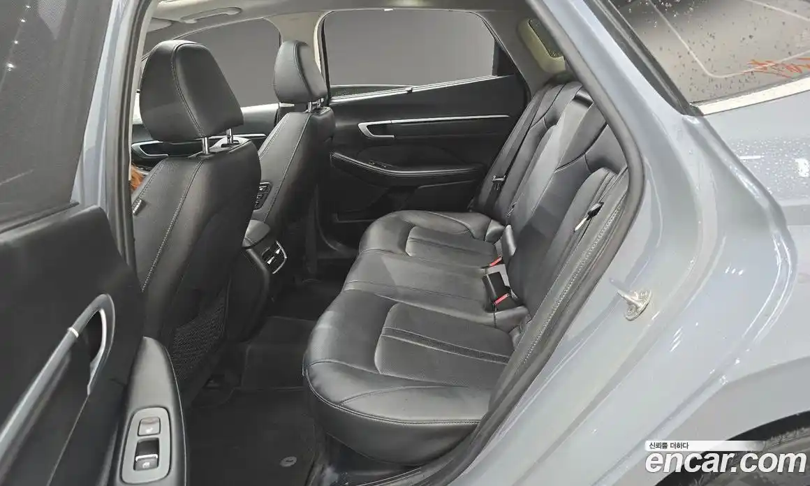 Hyundai Sonata 2024 2.0 автомат (гидро), фото 12