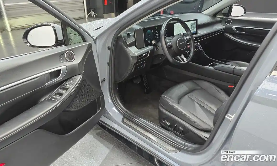Hyundai Sonata 2024 2.0 автомат (гидро), фото 10