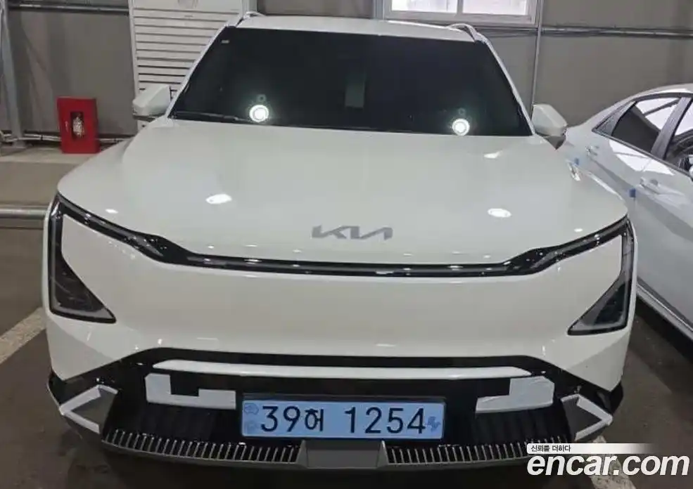 Kia EV5 2026 1.0 автомат (гидро), фото 14