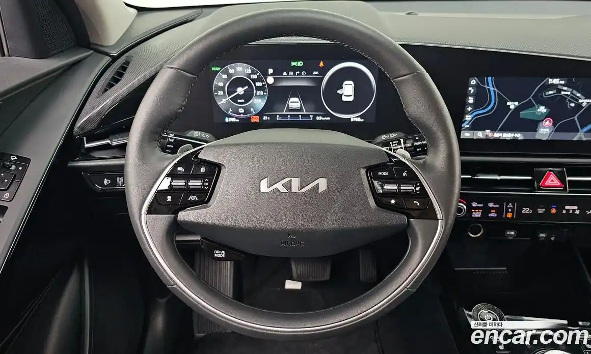 Kia Niro 2023 0.2 автомат (гидро), фото 17