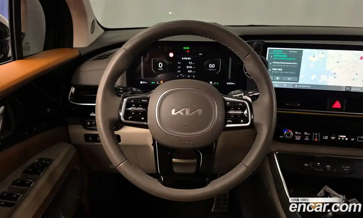 Kia Carnival 2024 1.6 автомат (гидро), фото 19