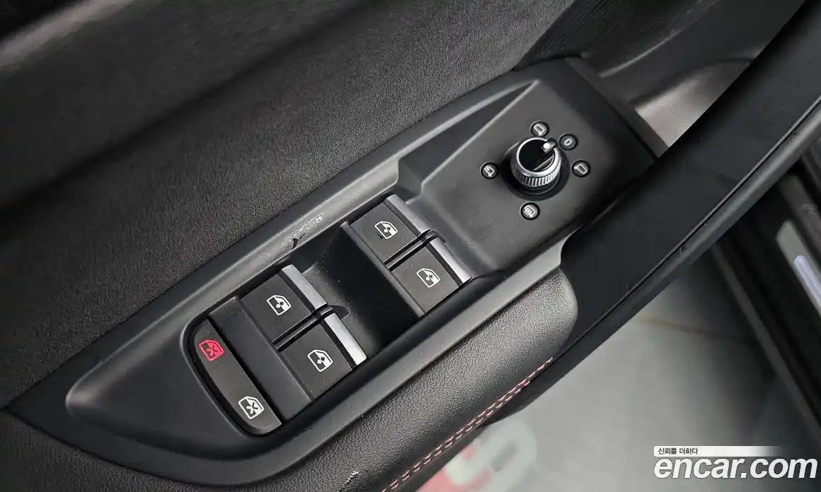 Audi SQ5 2021 3.0 автомат (гидро), фото 25