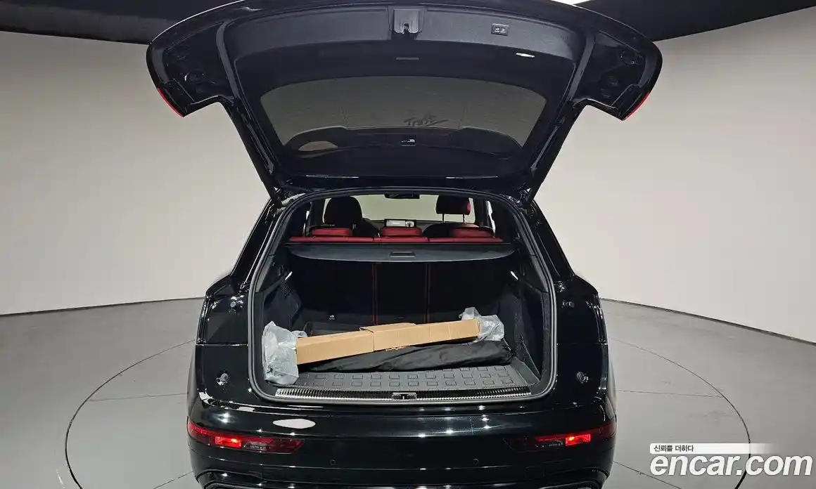 Audi SQ5 2021 3.0 автомат (гидро), фото 37