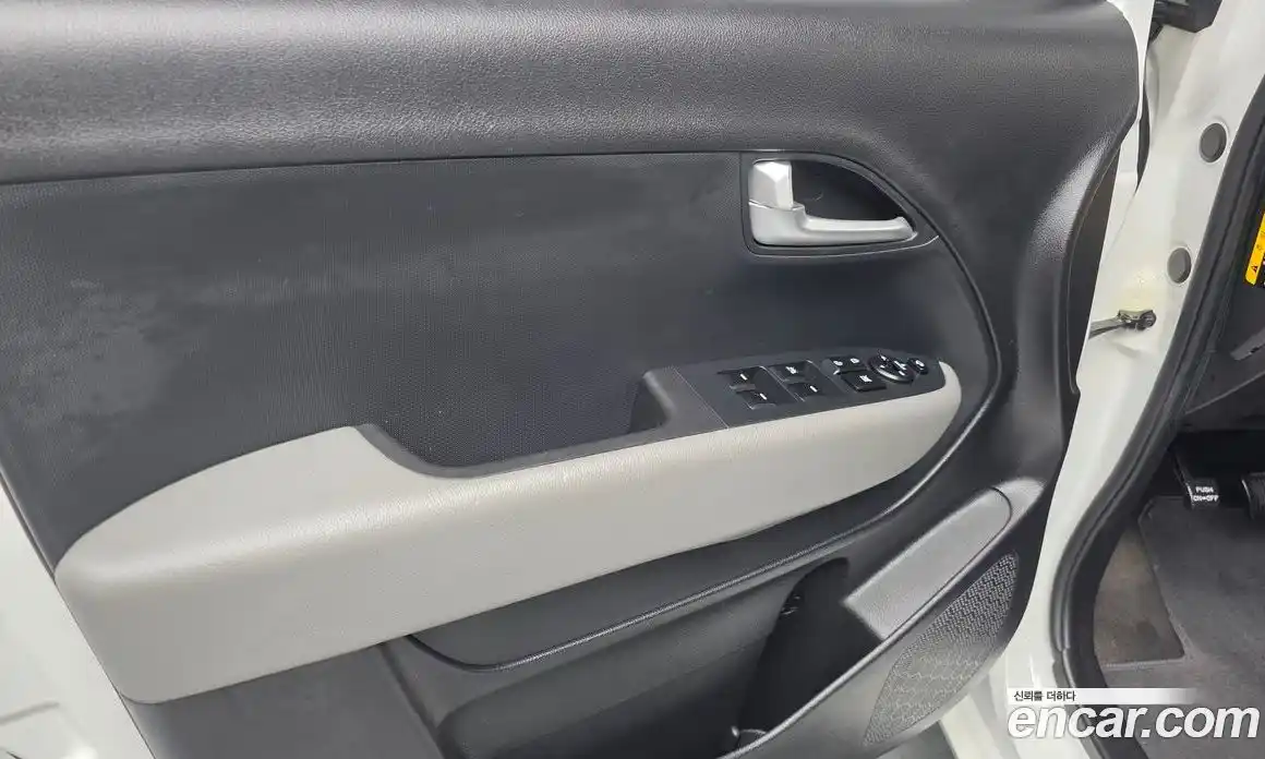 Kia Ray 2019 1.0 автомат (гидро), фото 14