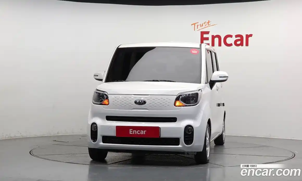 Kia Ray 2019 1.0 автомат (гидро), фото 3