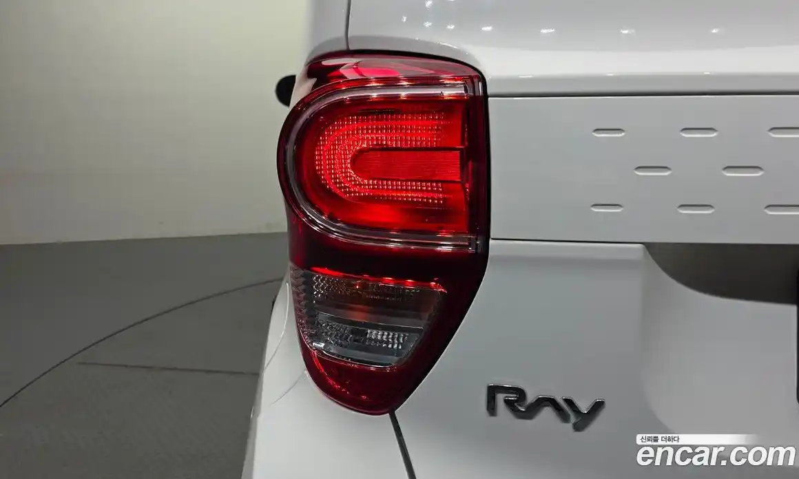 Kia Ray 2019 1.0 автомат (гидро), фото 9