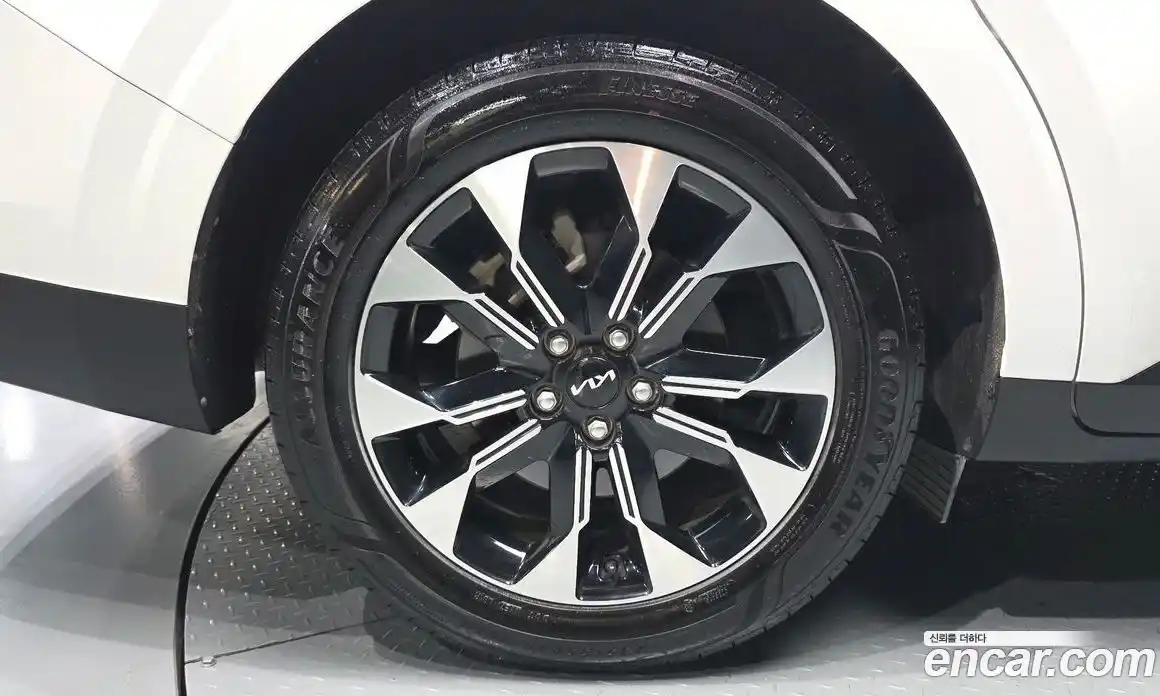 Kia Carnival 2022 3.5 автомат (гидро), фото 5