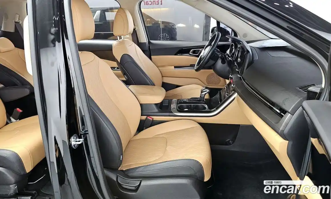 Kia Carnival 2021 2.2 автомат (гидро), фото 13