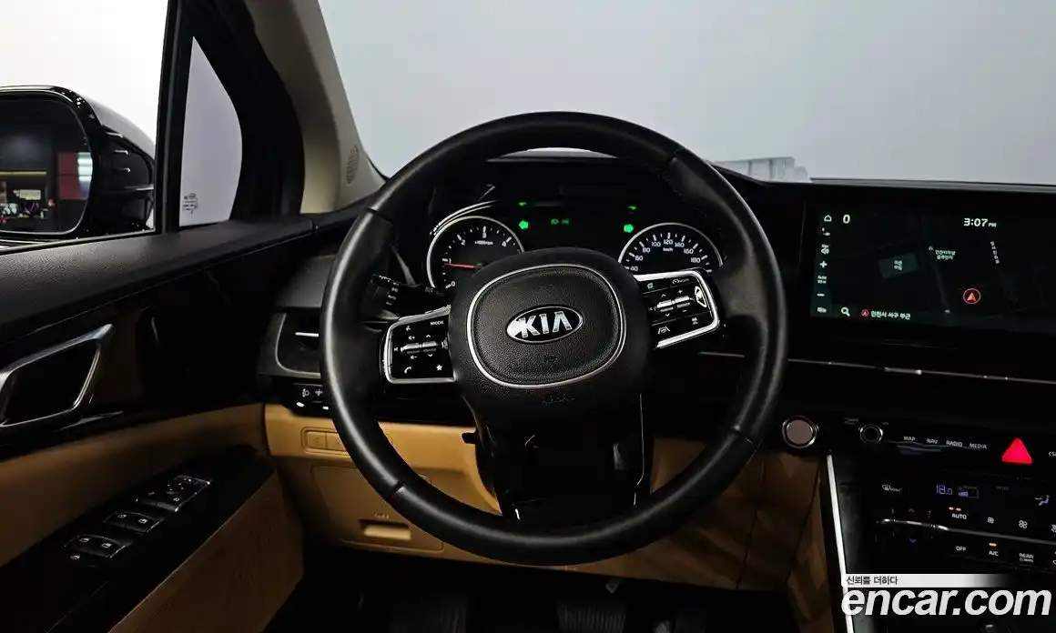 Kia Carnival 2021 2.2 автомат (гидро), фото 19