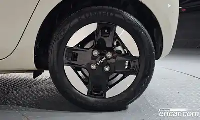 Kia Ray 2023 0.1 автомат (гидро), миниатюра 6