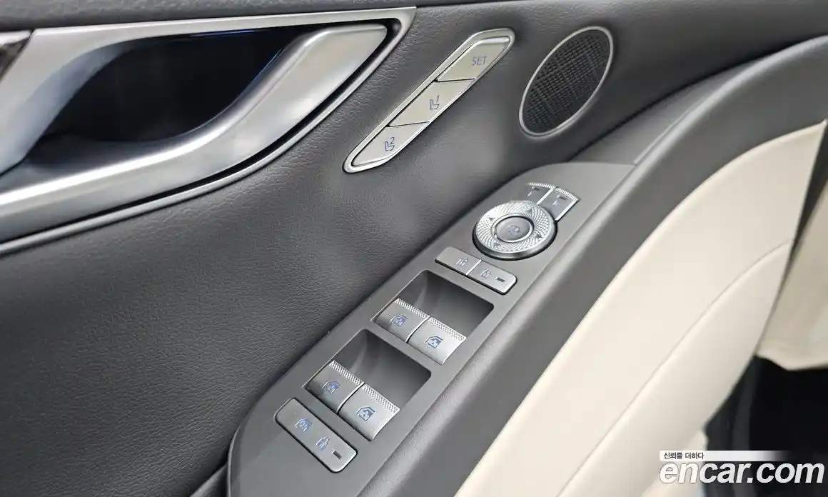 Genesis G80 2023 2.5 автомат (гидро), фото 36