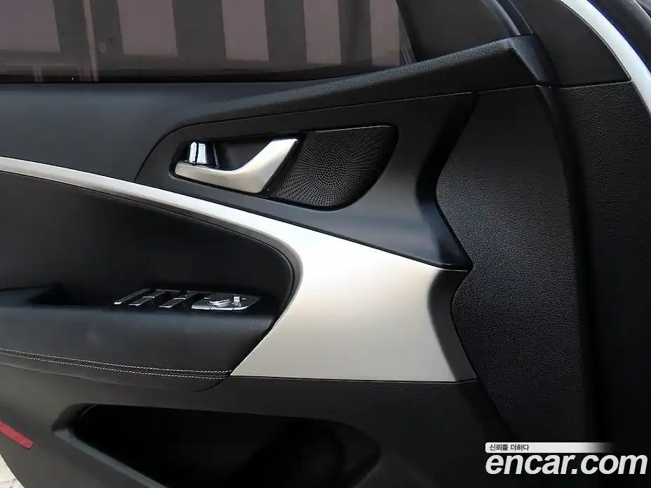 Genesis G70 2020 2.0 автомат (гидро), фото 11