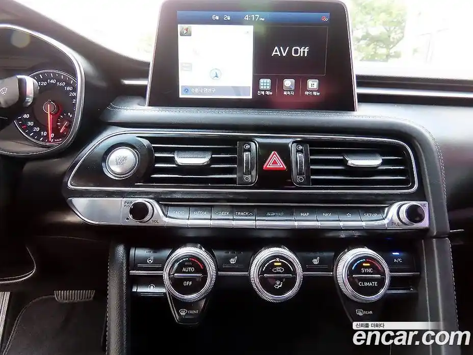 Genesis G70 2020 2.0 автомат (гидро), фото 13