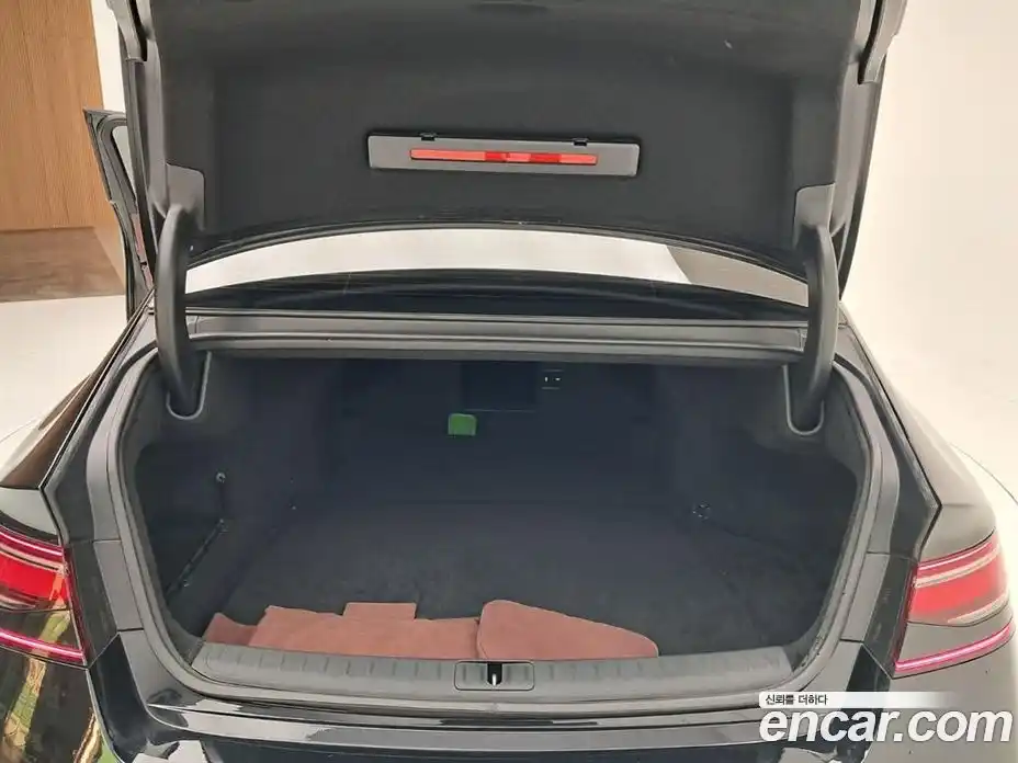 Genesis G90 2023 3.5 автомат (гидро), фото 16