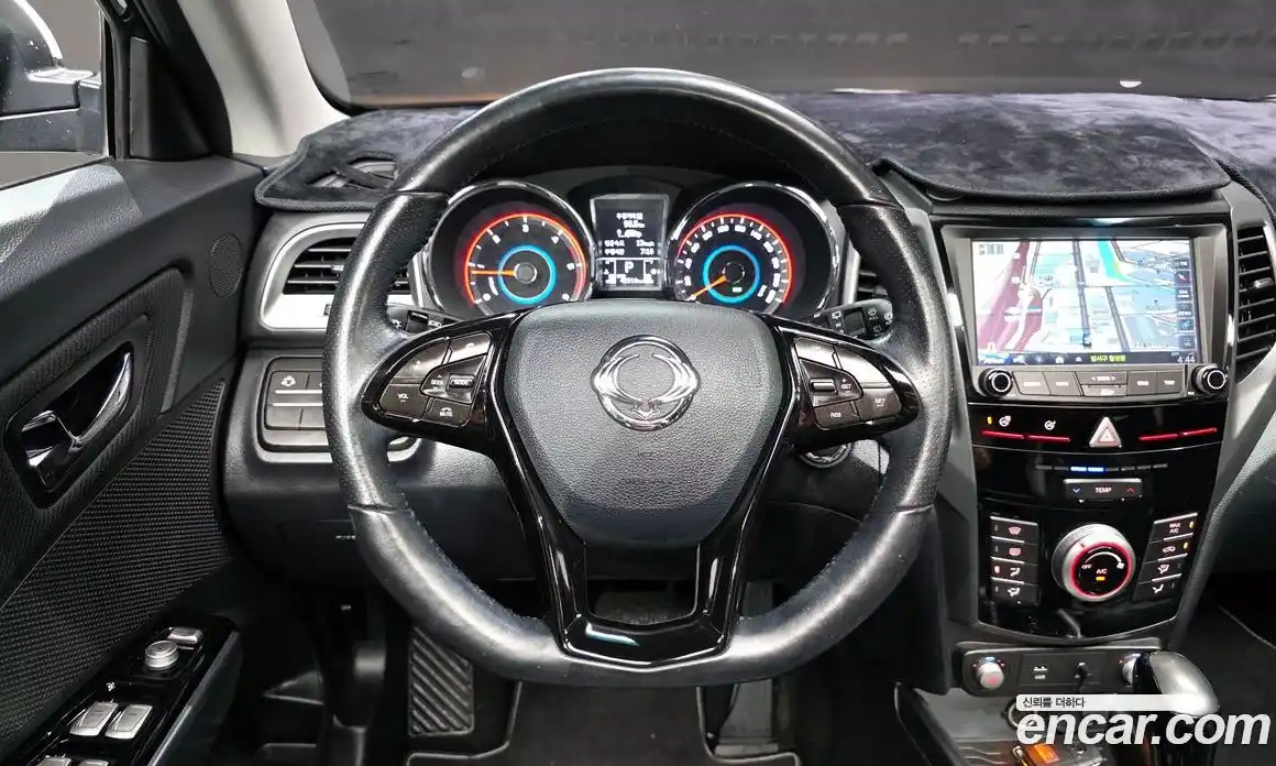 SsangYong TIBOLI 2017 1.6 автомат (гидро), фото 12