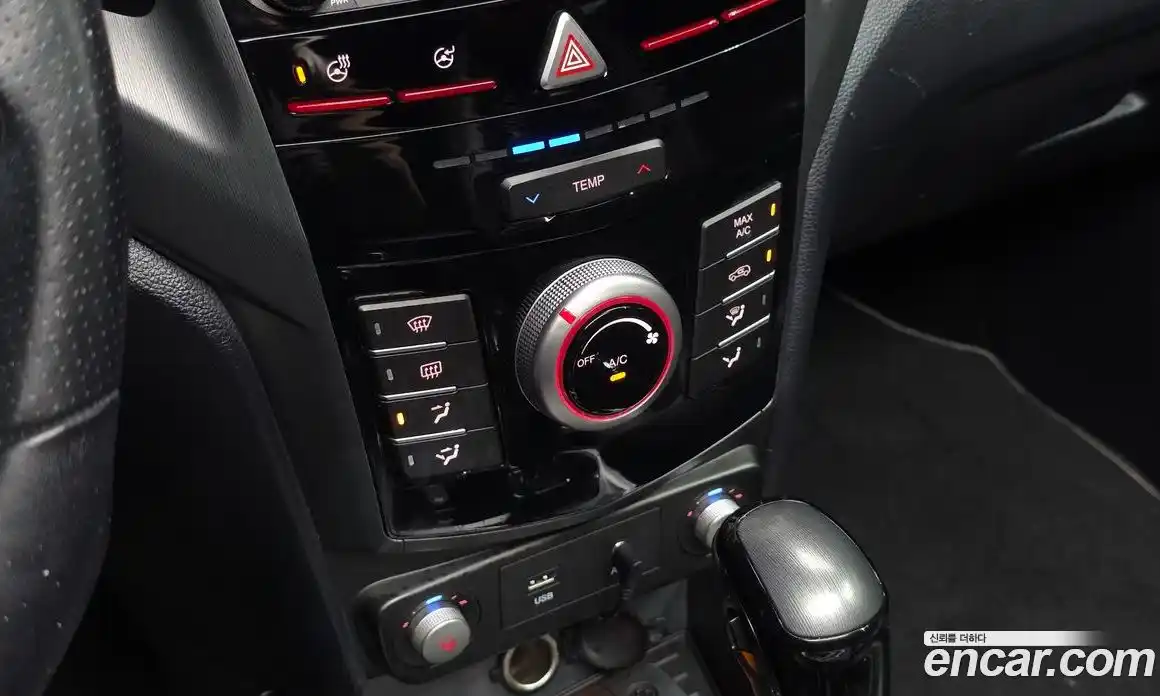 SsangYong TIBOLI 2017 1.6 автомат (гидро), фото 18
