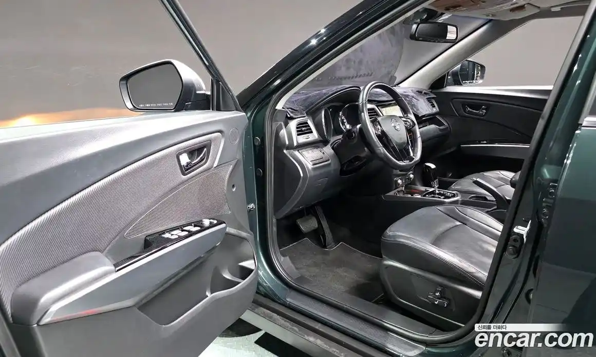 SsangYong TIBOLI 2017 1.6 автомат (гидро), фото 10