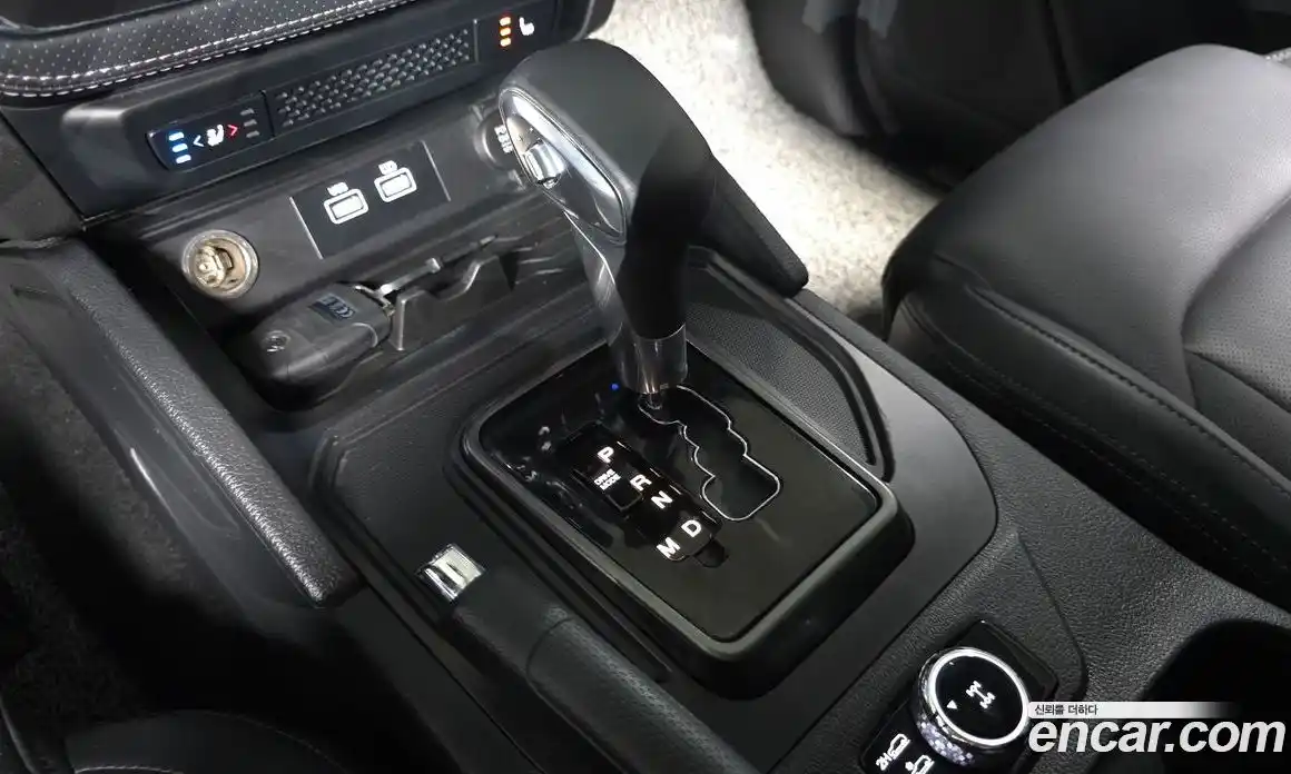 SsangYong Rexton 2022 2.2 автомат (гидро), фото 9