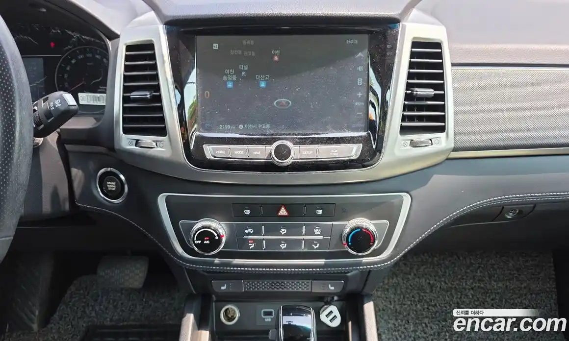 SsangYong Rexton 2018 2.2 автомат (гидро), фото 14