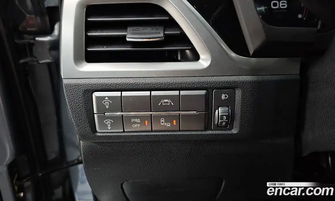 SsangYong Korando 2020 1.5 автомат (гидро), фото 17