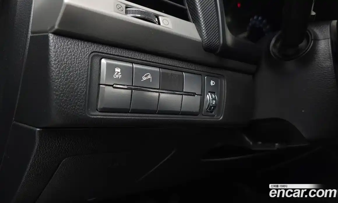 SsangYong Rexton 2018 2.2 автомат (гидро), фото 18
