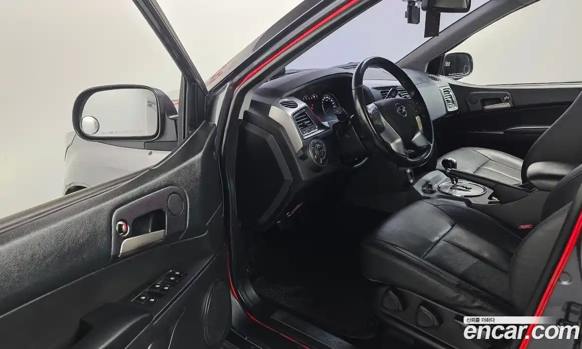 SsangYong Korando 2016 2.0 автомат (гидро), фото 11