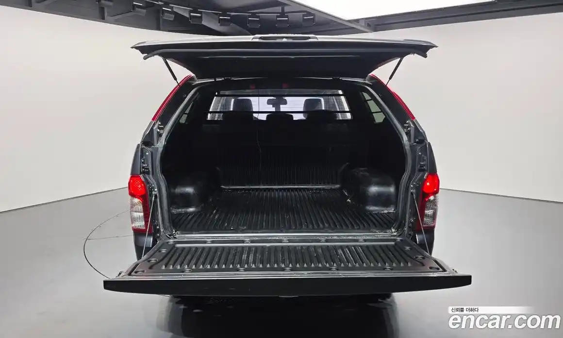 SsangYong Korando 2016 2.0 автомат (гидро), фото 20