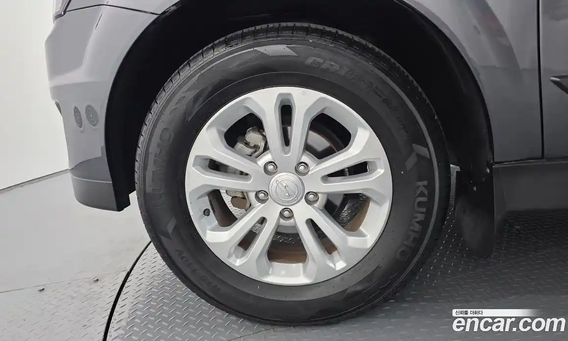 SsangYong Korando 2016 2.0 автомат (гидро), фото 5